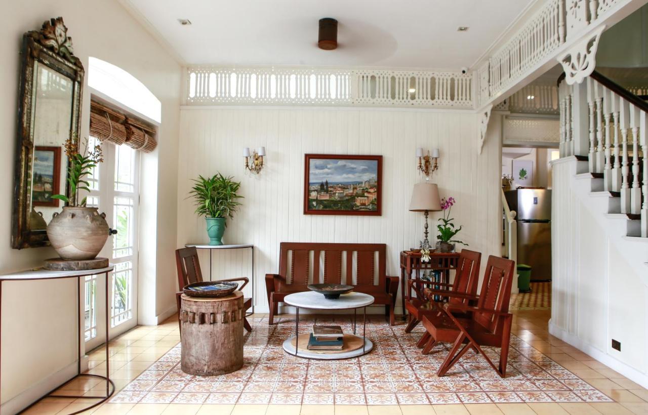 マカティ ラ カシータ メルセデス Bed & Breakfast エクステリア 写真