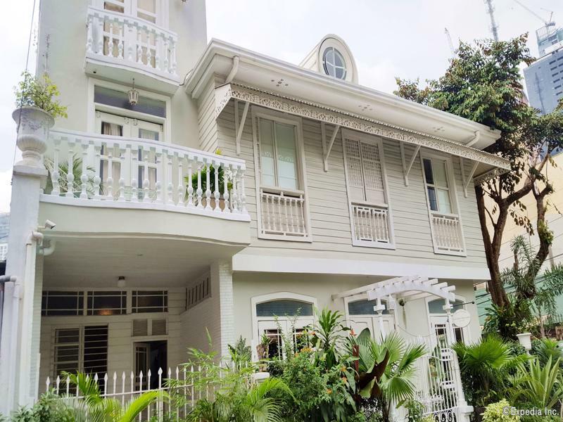 マカティ ラ カシータ メルセデス Bed & Breakfast エクステリア 写真